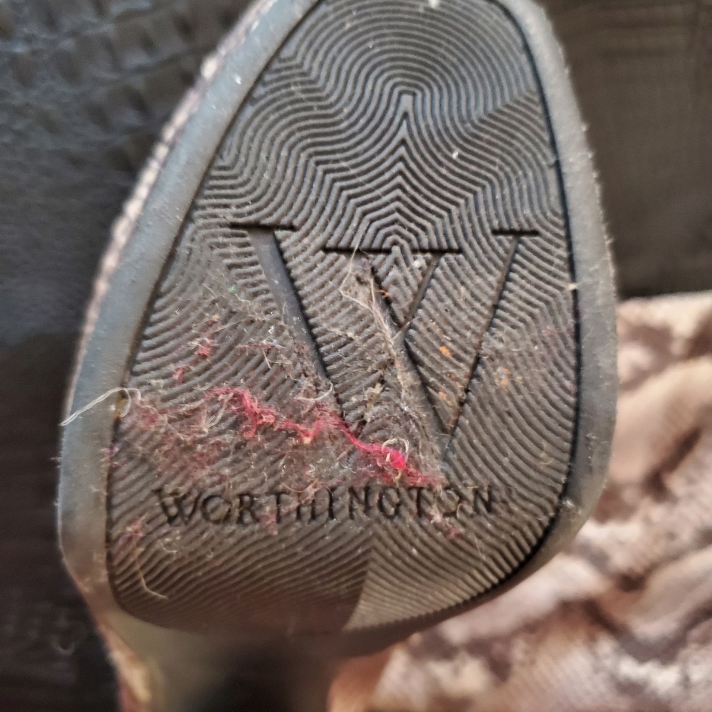 Python Boots - Size 6.5 - Picture 2 of 3